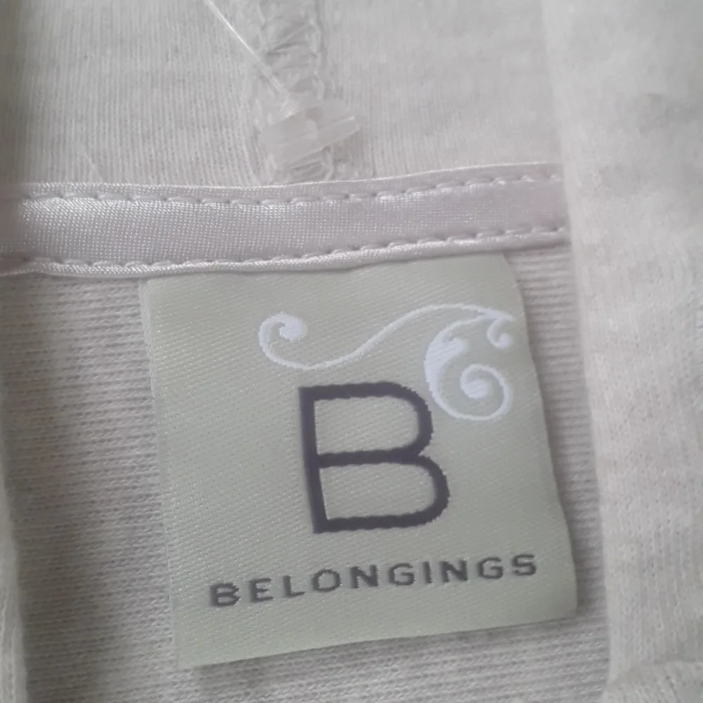 Beautiful Jacket💜❤ - Picture 4 of 8